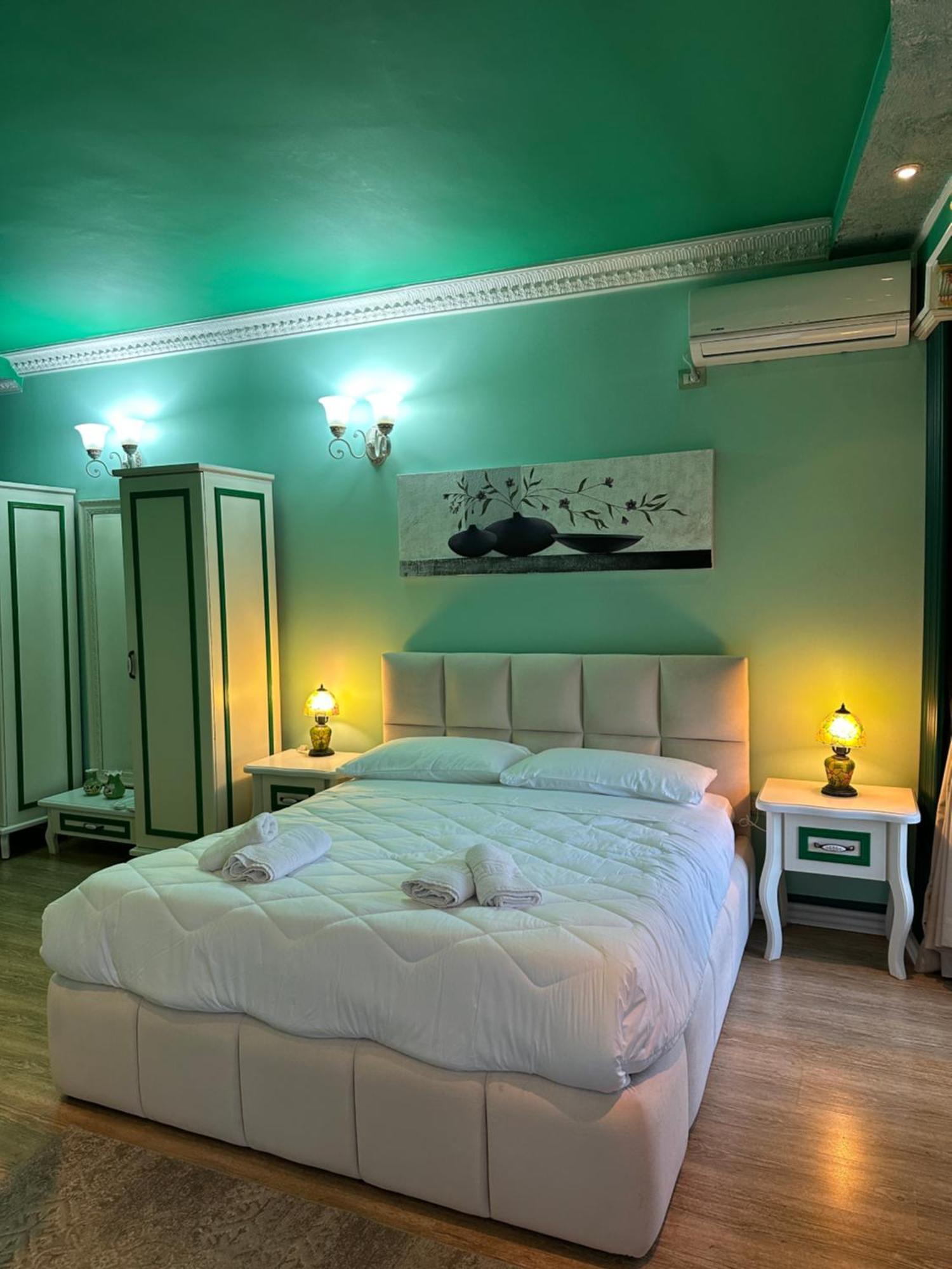 Hotel Boutique Vila Fernando Тирана Екстериор снимка