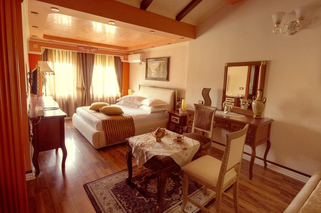 Hotel Boutique Vila Fernando Тирана Екстериор снимка
