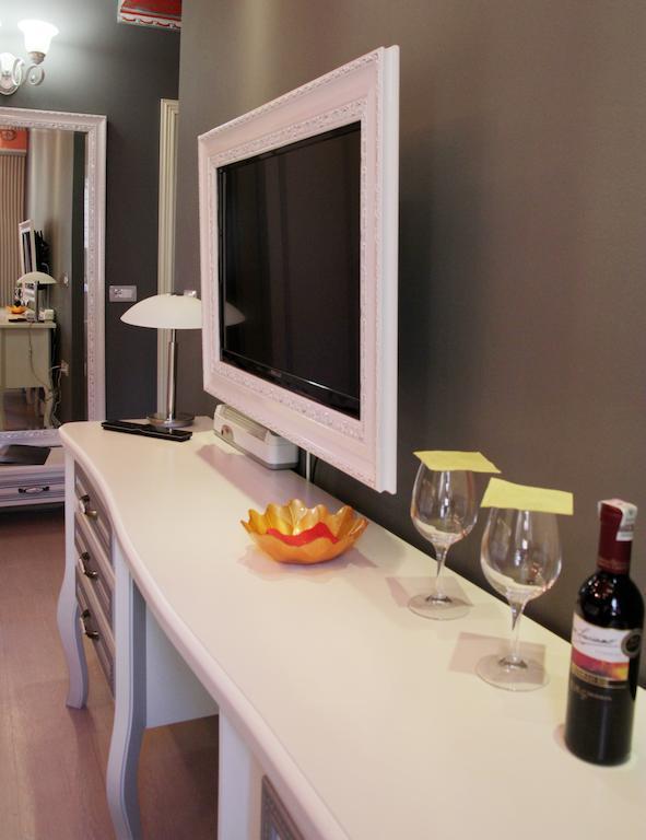 Hotel Boutique Vila Fernando Тирана Стая снимка