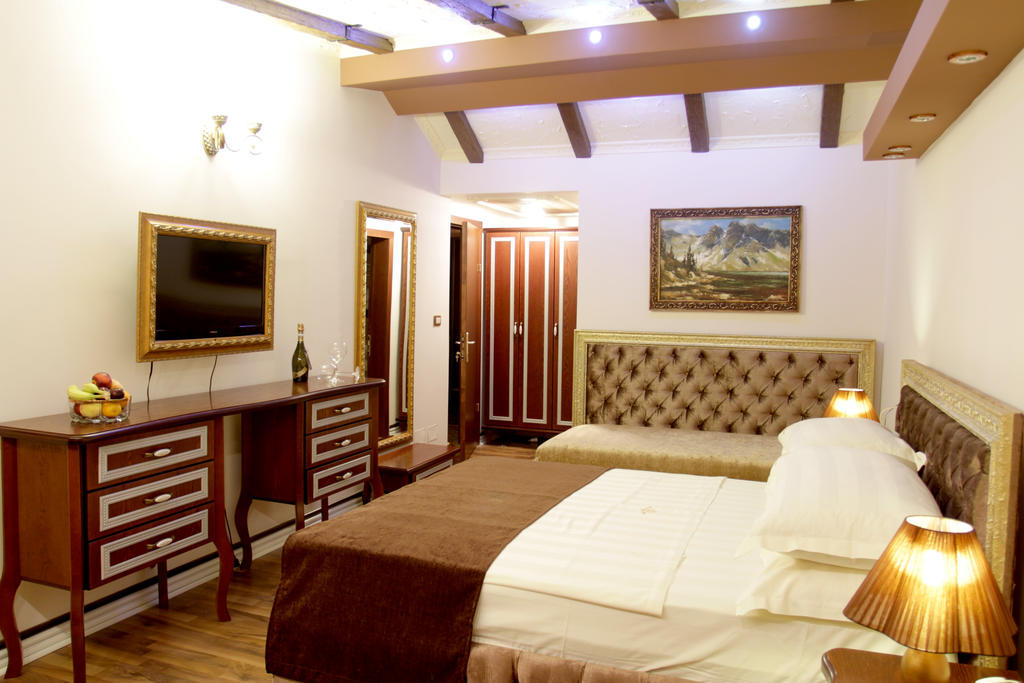 Hotel Boutique Vila Fernando Тирана Стая снимка